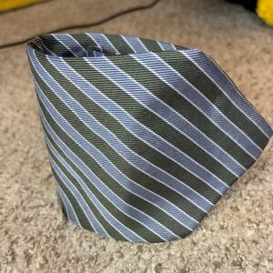 Giorgio Armani Silk Blue and Green striped tie. 100 silk. Very good condition.